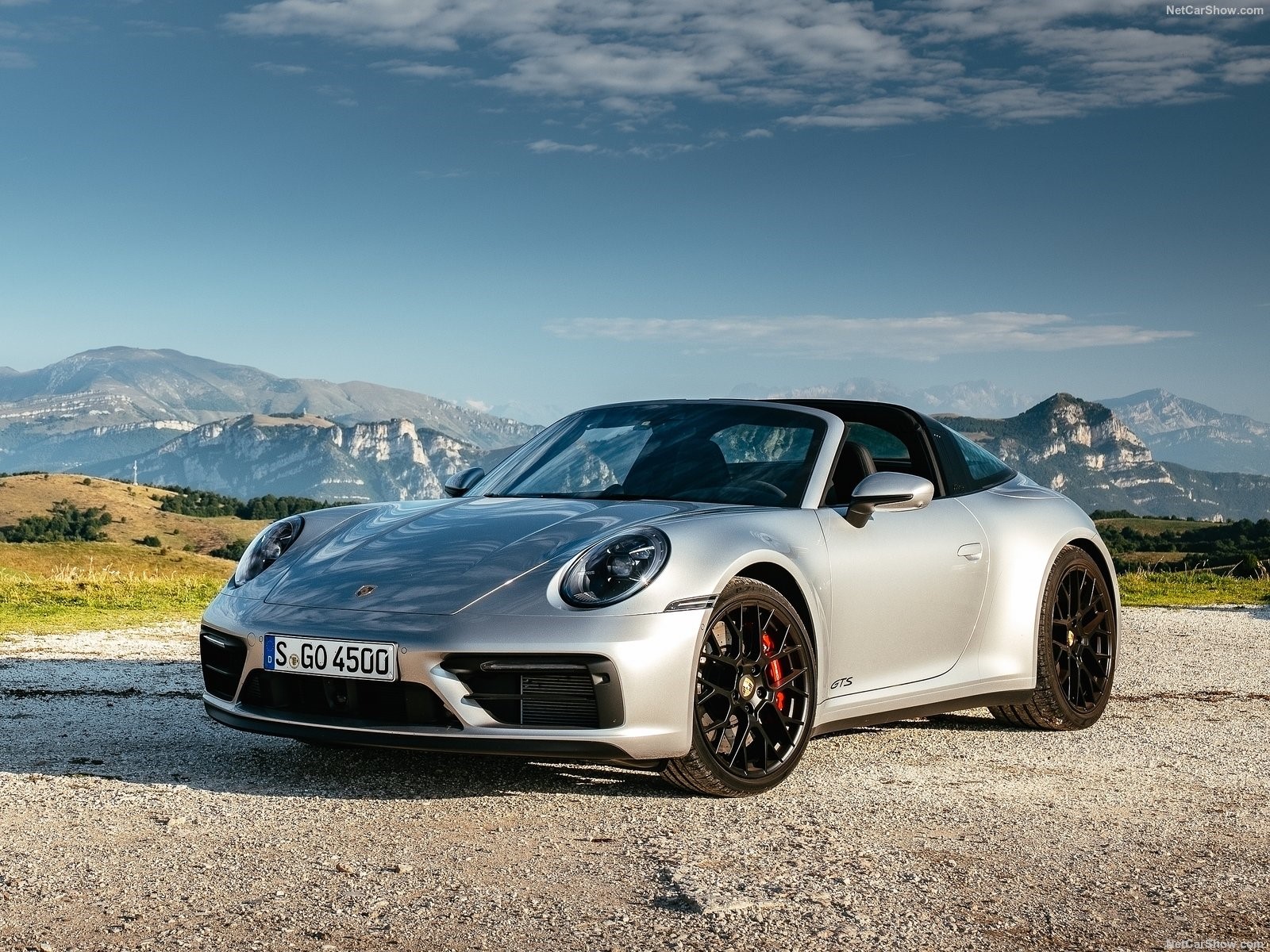 PORSCHE 911 TARGA 4 GTS