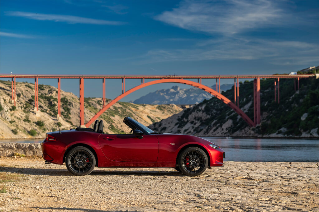 MAZDA
