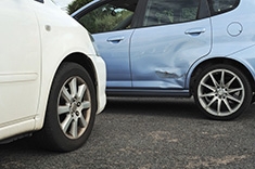 Accident entre deux voitures