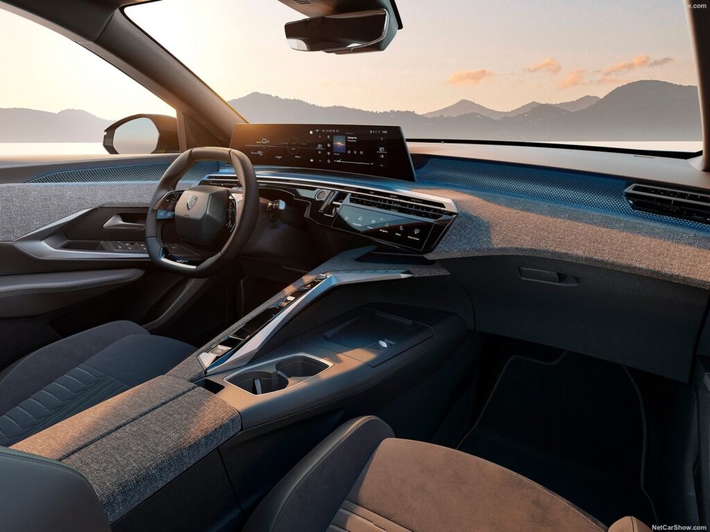 PEUGEOT
