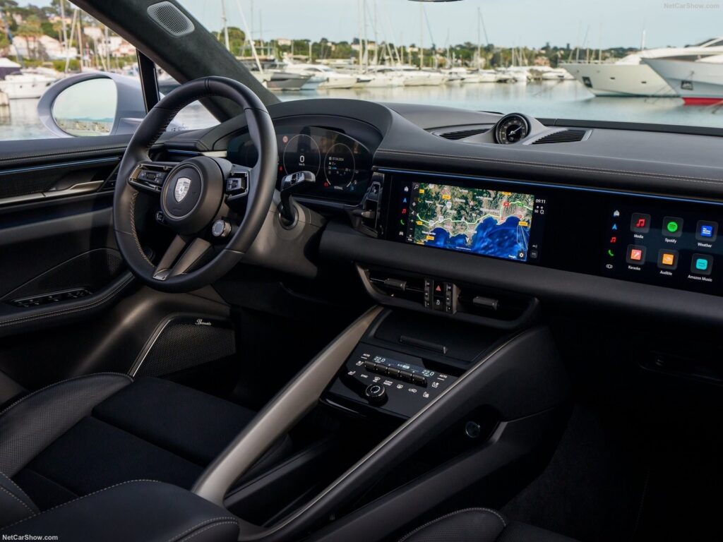 PORSCHE