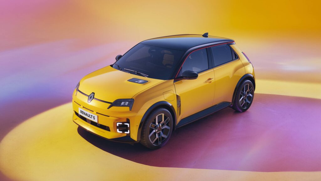 RENAULT