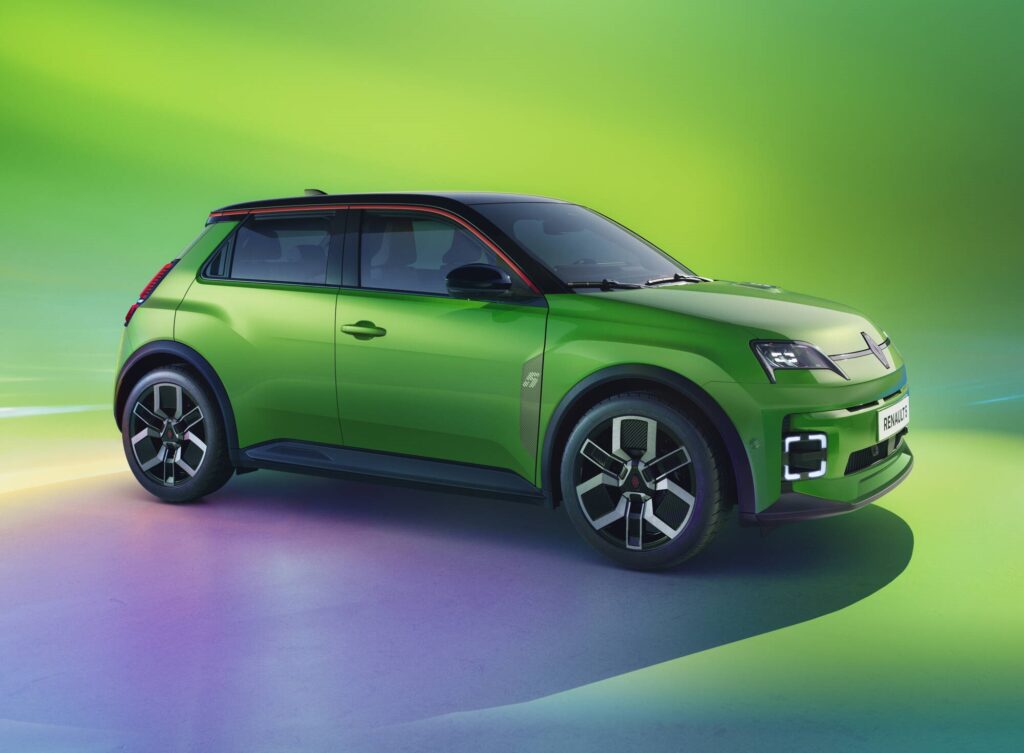 RENAULT