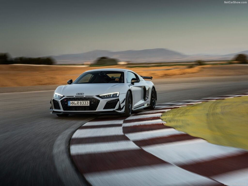 AUDI