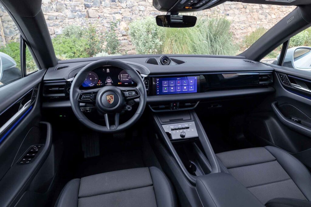 PORSCHE