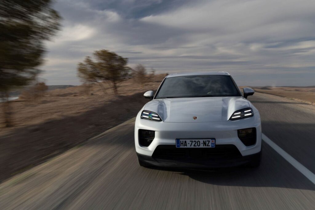 PORSCHE