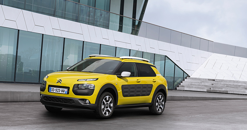 Coccinelle vs C4 Cactus :  think different  - Mobilit Club