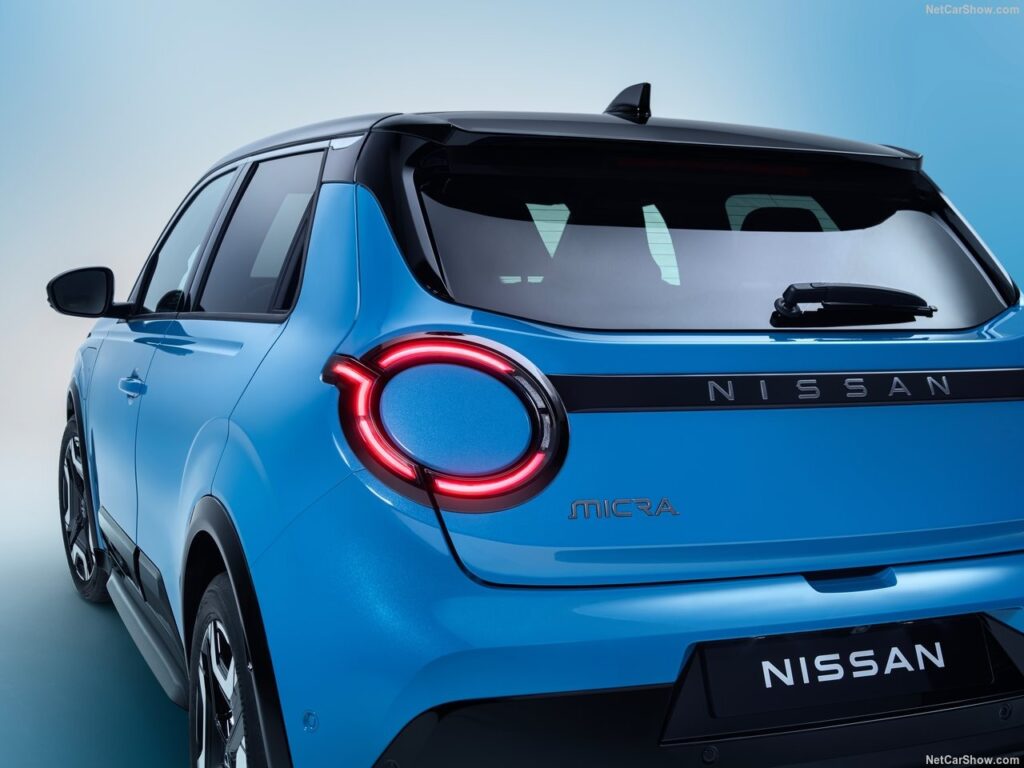 NISSAN