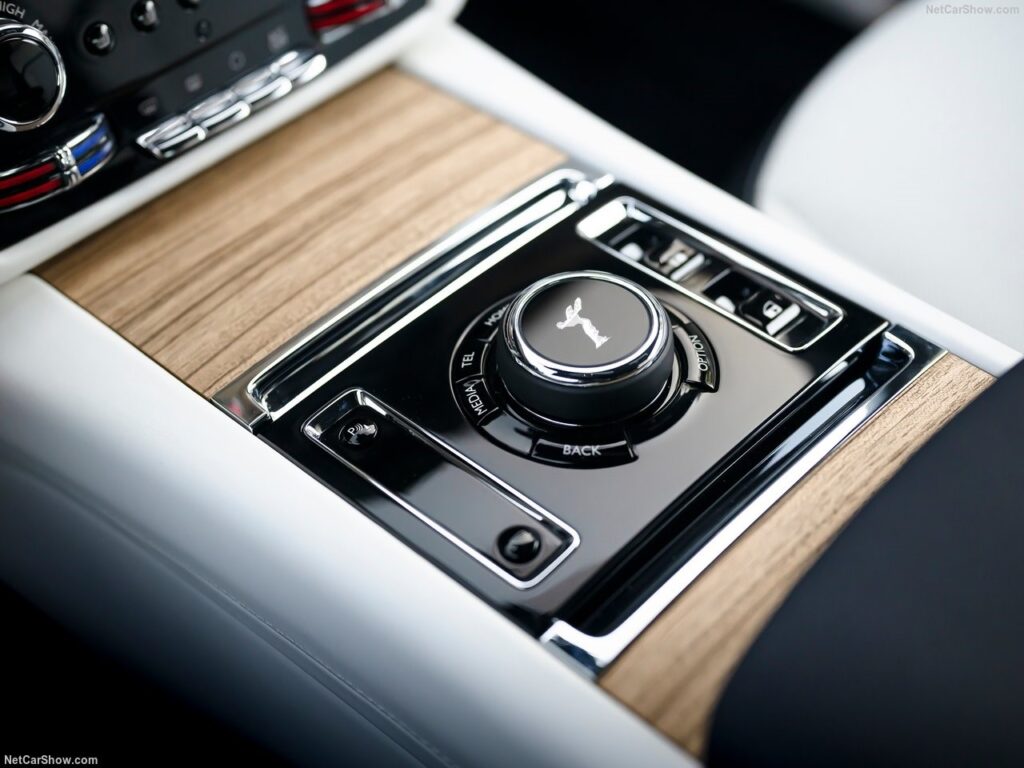 ROLLS ROYCE
