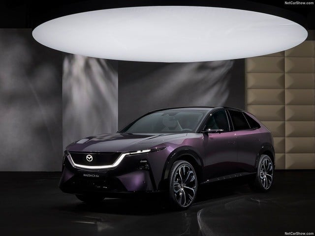 Salon de Bruxelles – Mazda CX6e